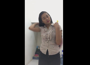 Indo Viral Tante Spg Bekasi Pamer Badan Bilang Bye Endingnya Yandex Indonesia Viral Pramugari